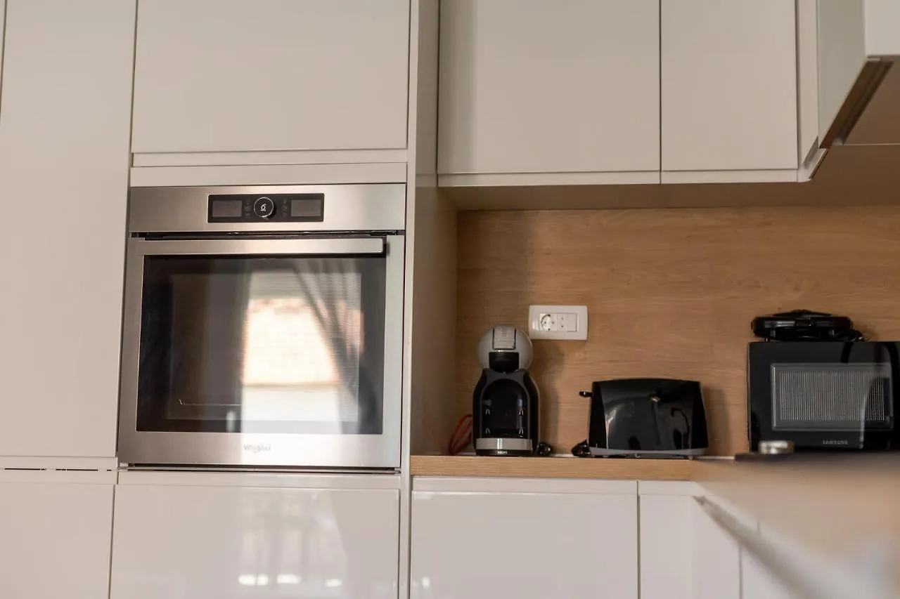 Apartman Sisters - Free Parking Trogir 0*,  Croatia