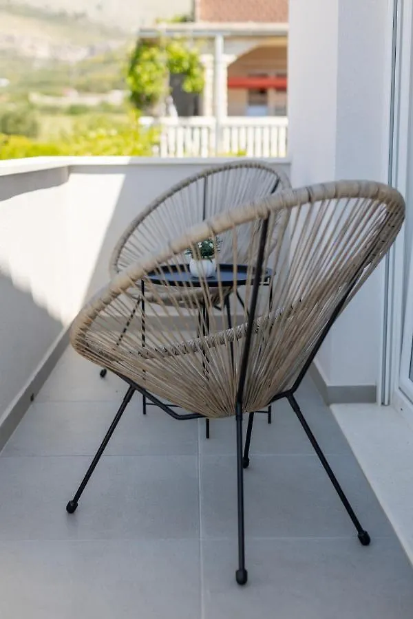 Apartment Apartman Sisters - Free Parking Trogir