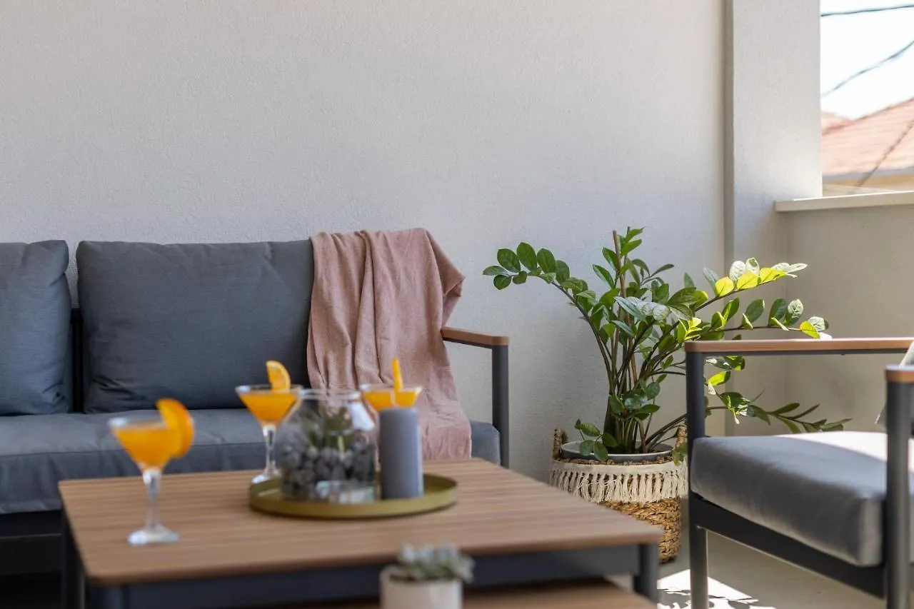 Apartment Apartman Sisters - Free Parking Trogir Croatia